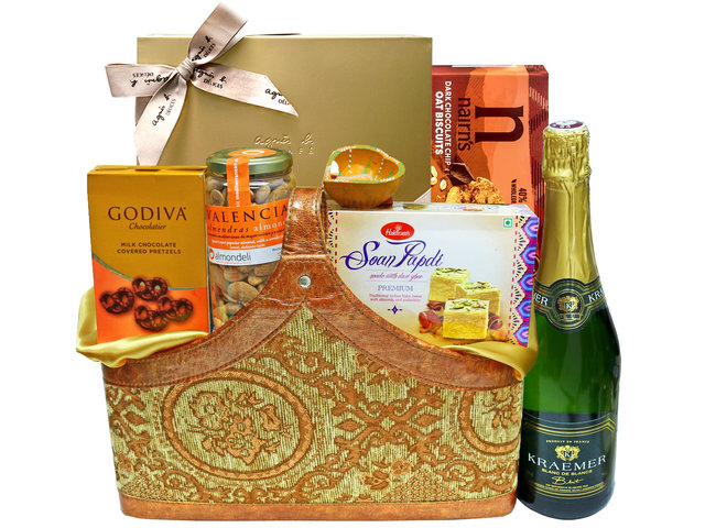 Wine n Food Hamper - Deepavali Food Gift Hamper DW05 - L36669516 Photo